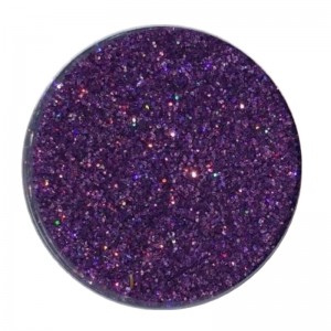 Paillettes violettes...